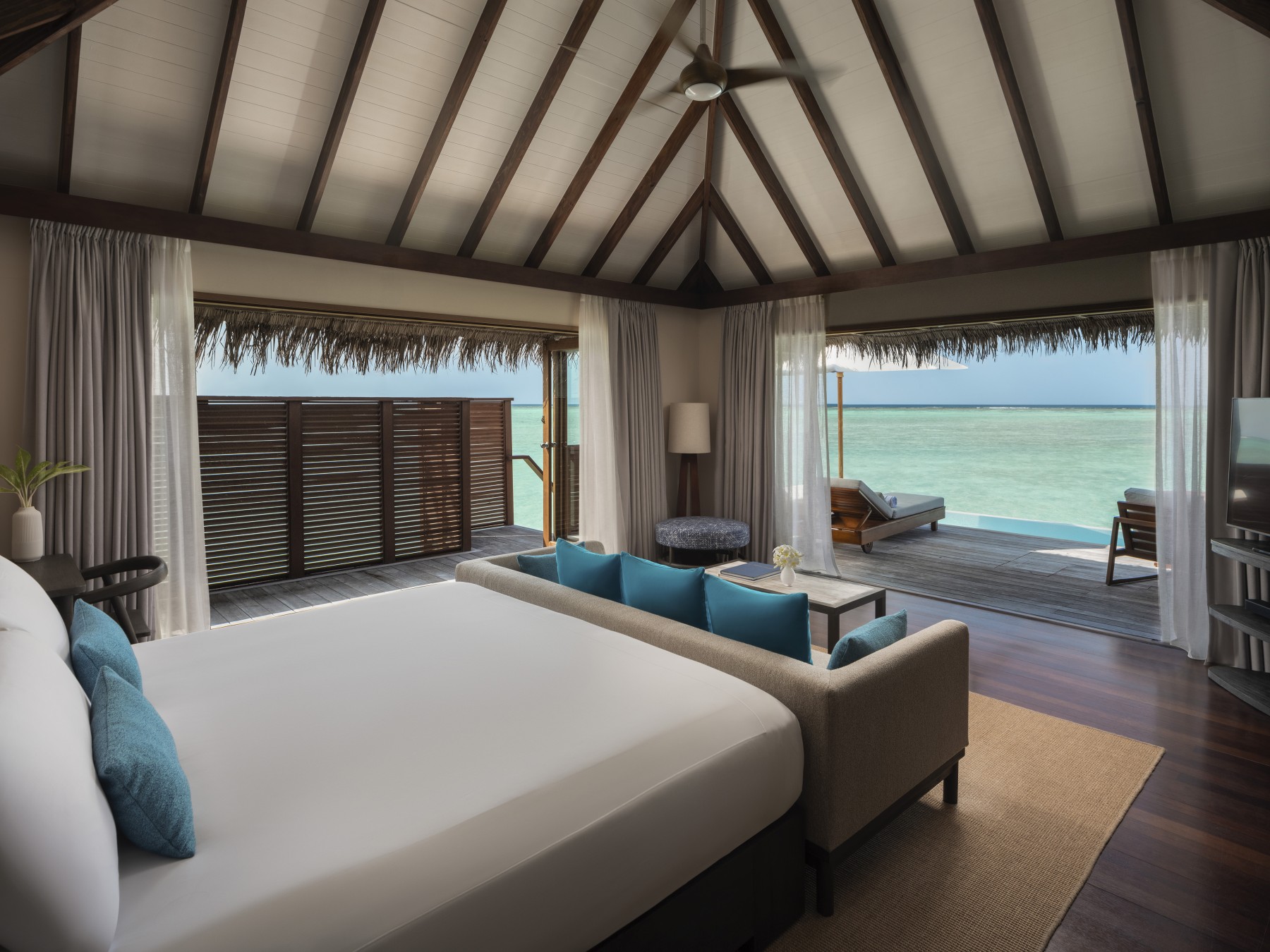 Deluxe Water Villa